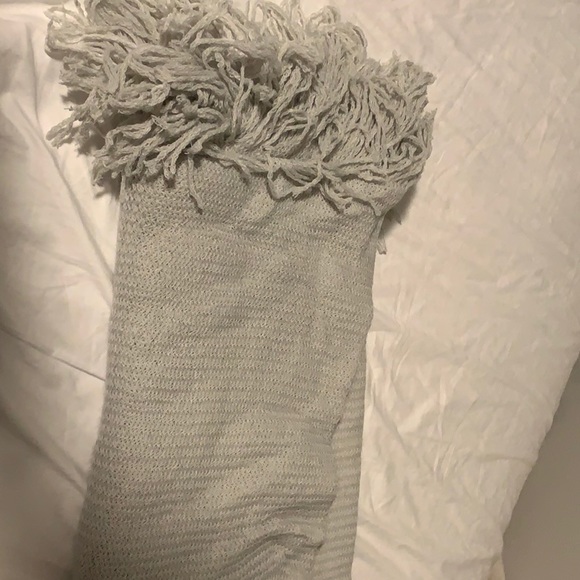 Hand knit scarf - Picture 2 of 6